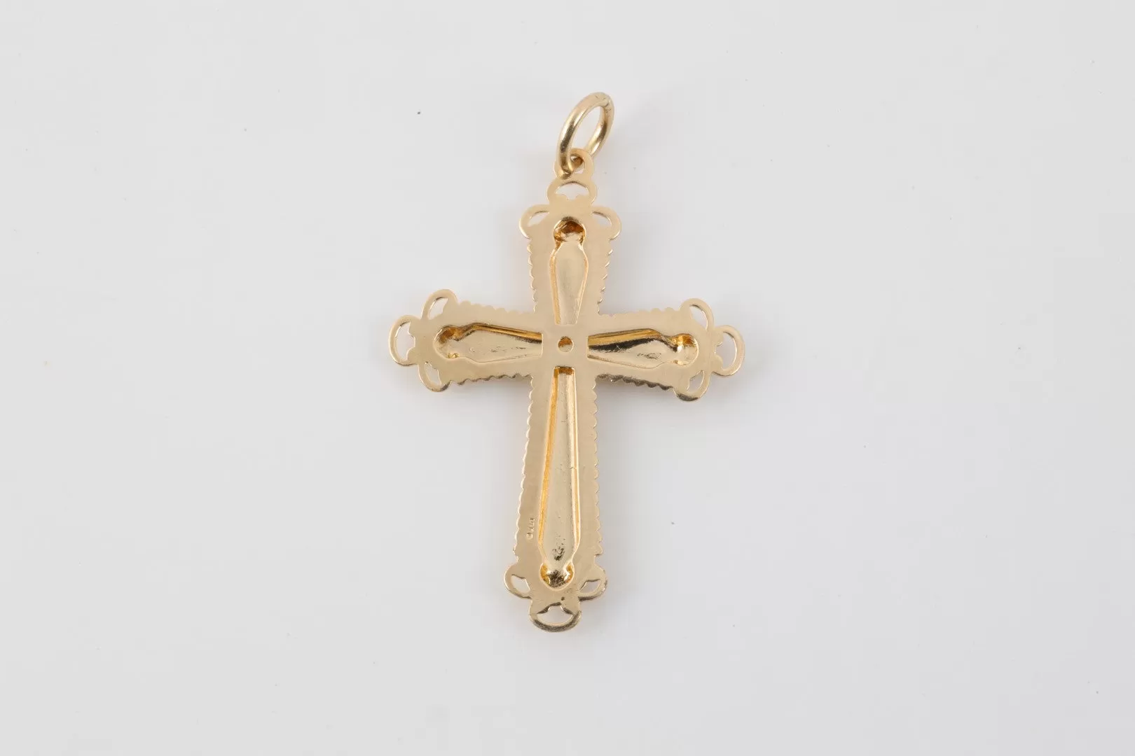 14k Yellow Gold Cross Pendant (2.34g.)