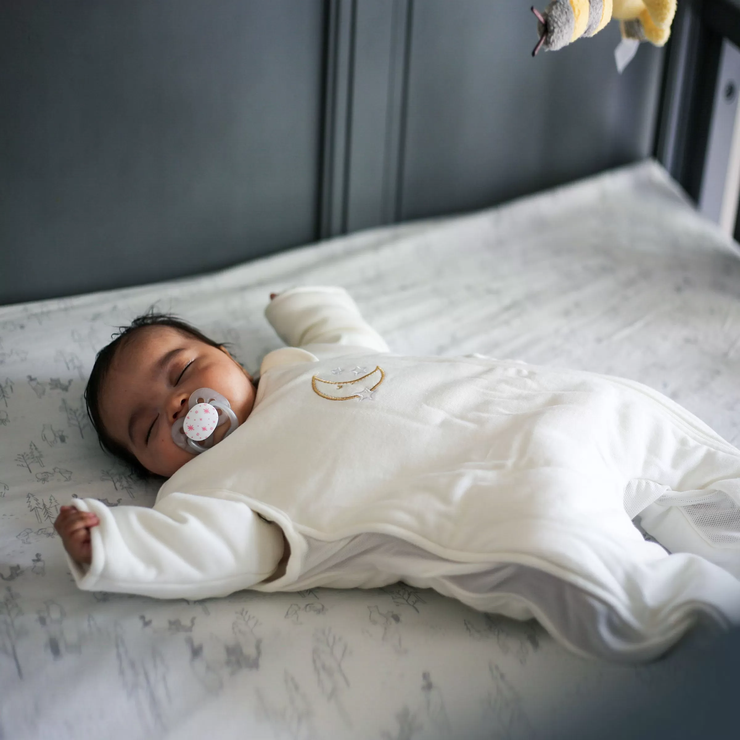 2-In-1 Swaddle Transition Sleepsuit