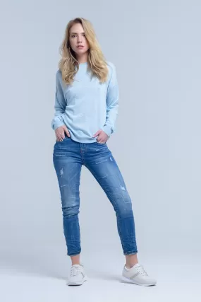 Ankle Jeans with Rip and Repair