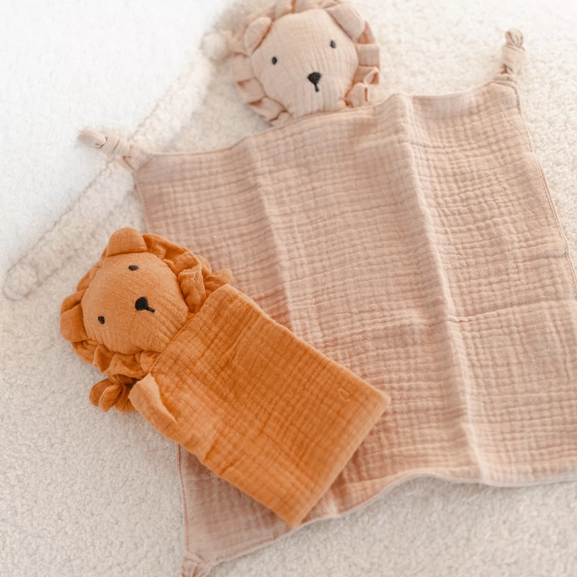 Cotton Baby Comforter Leo The Lion — Ivory