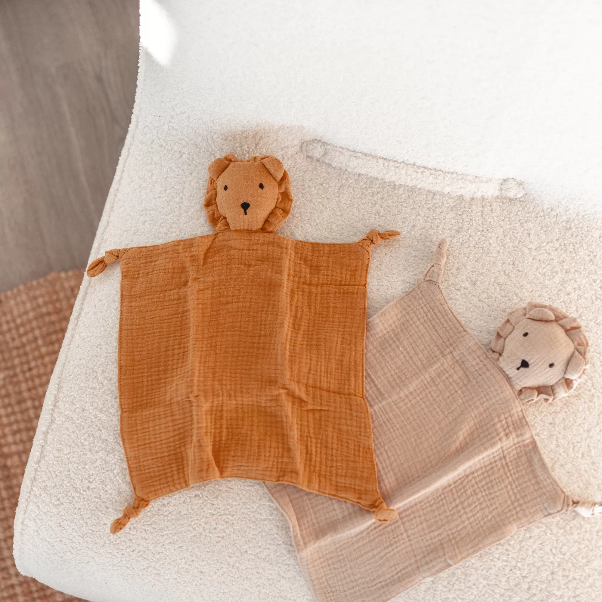 Cotton Baby Comforter Leo The Lion — Ivory