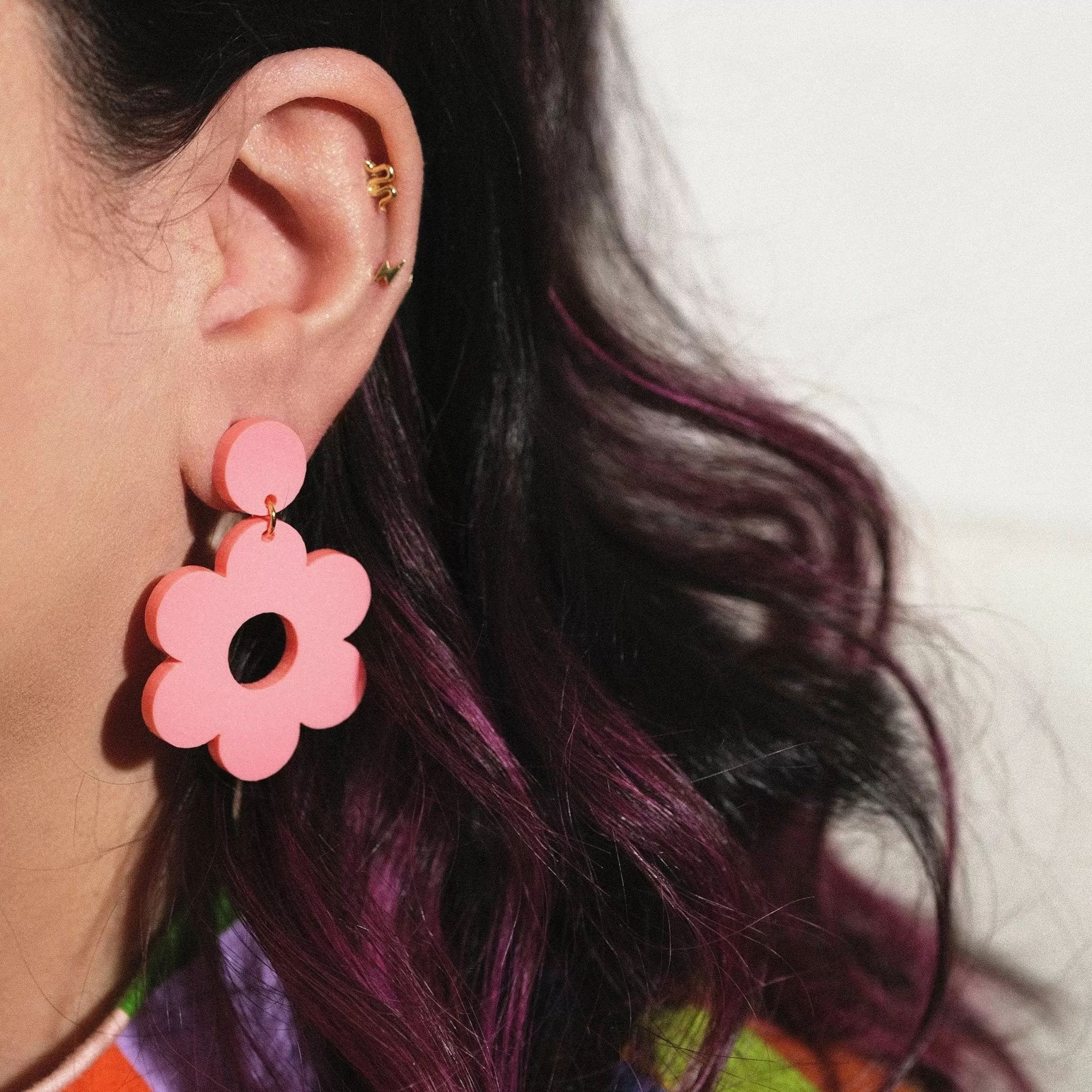 Daisy Earrings - Candy Pink Acrylic Dangles