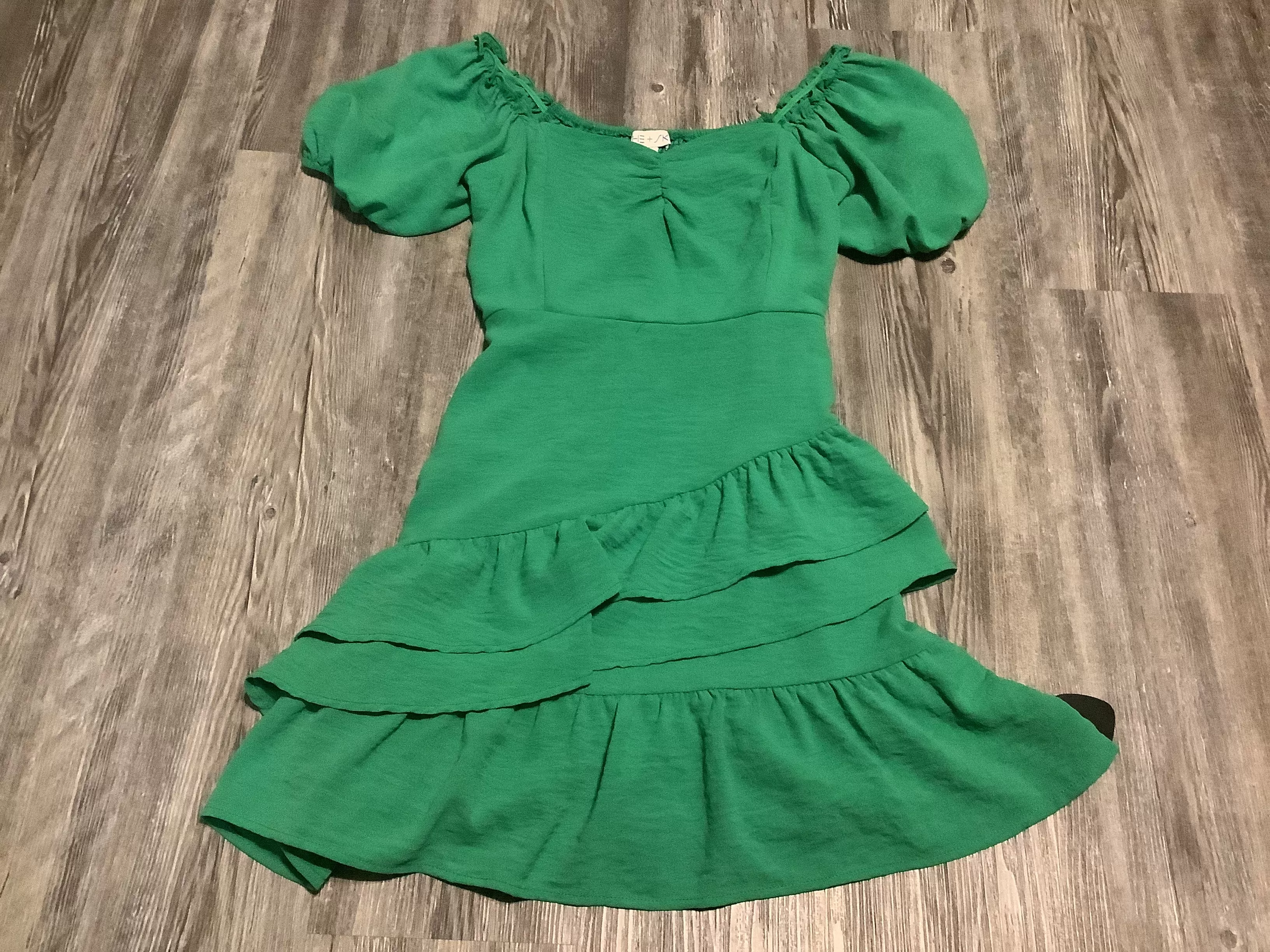 Dress Casual Short By Clothes Mentor In Green, Size: S