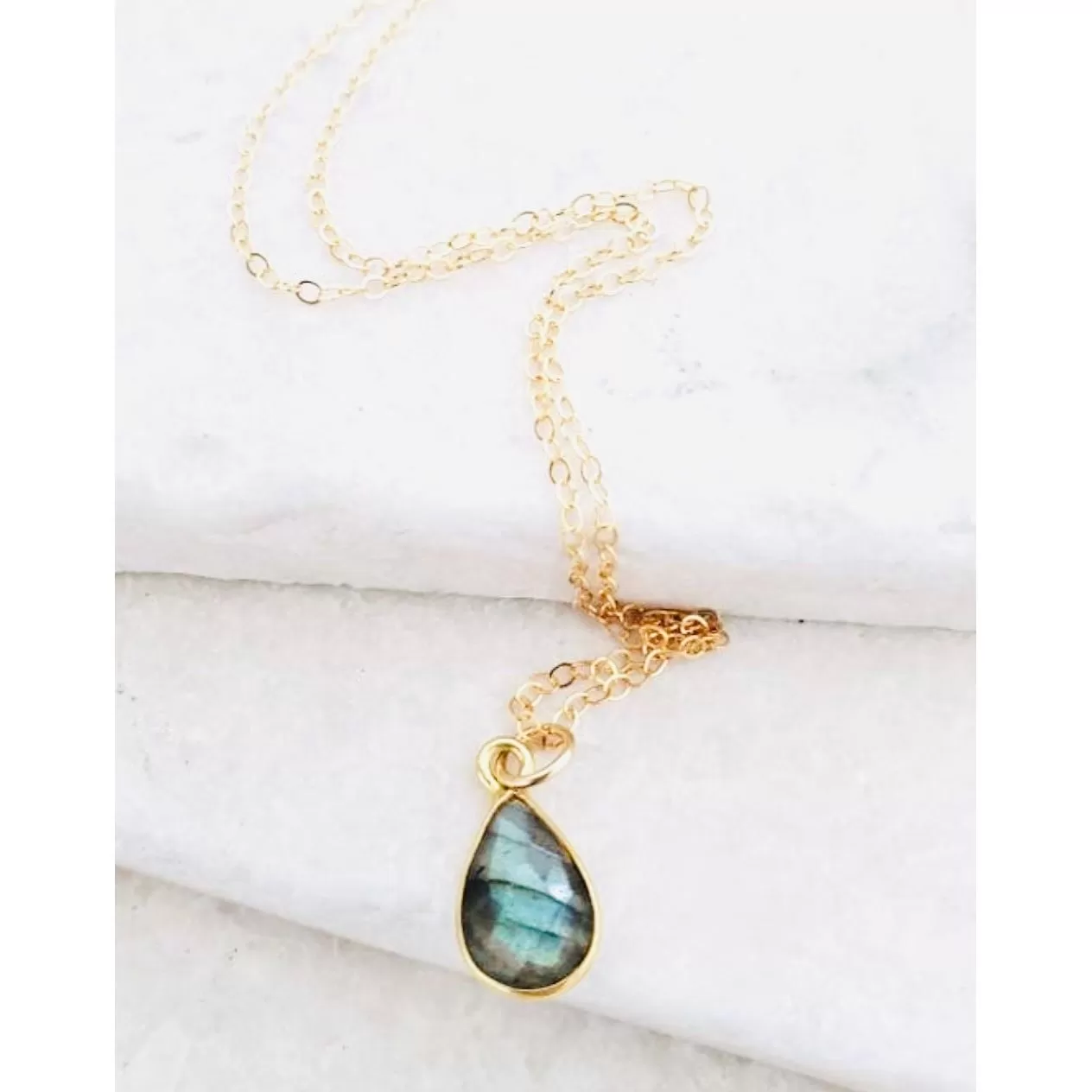 Grace Labradorite Drop Bezel Pendant