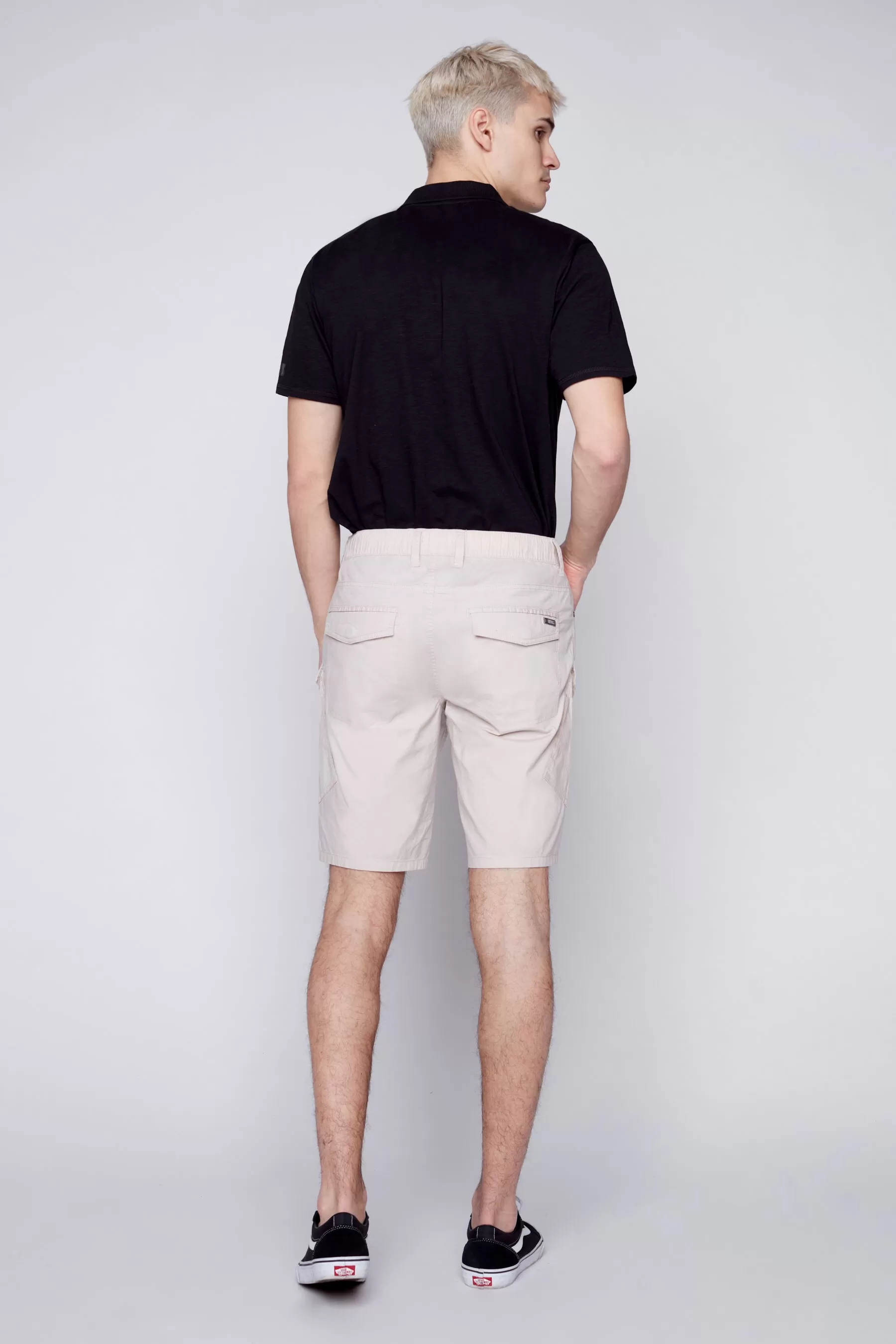 KRAVITZ - Mens Shorts With bellowed Cargo pockets - Sand