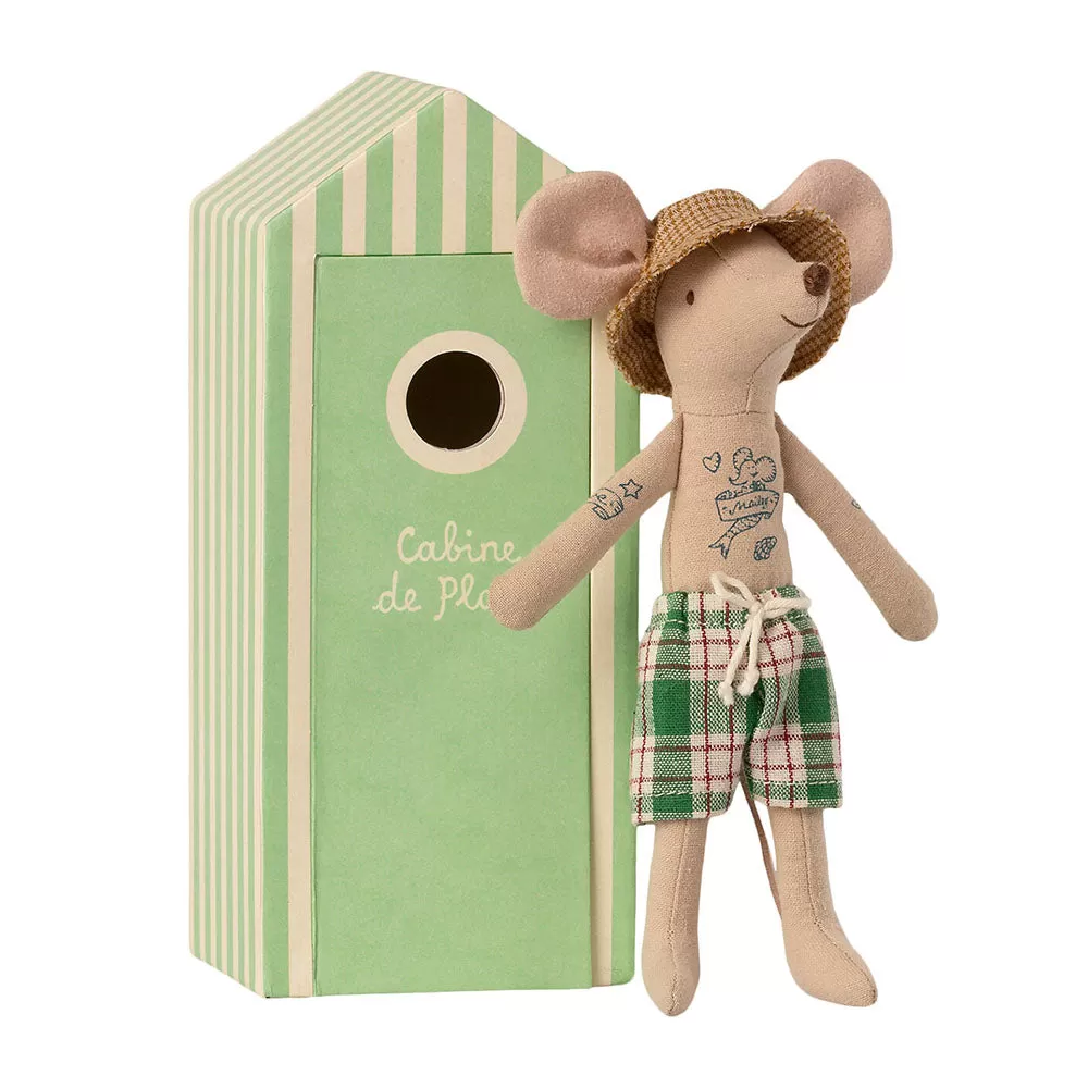 Maileg Beach Dad Mouse in Cabin de Plage