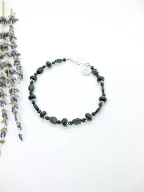 Zinnia: Black Spinel Bracelet - b349