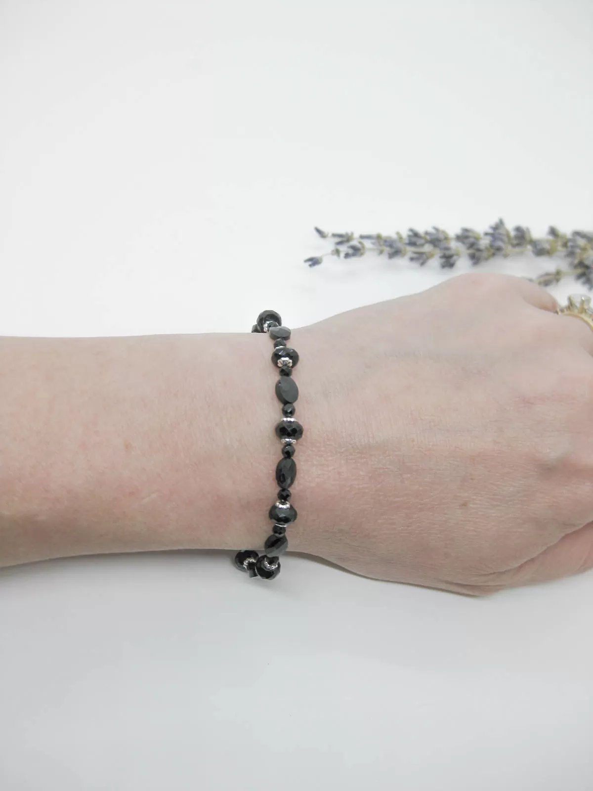 Zinnia: Black Spinel Bracelet - b349